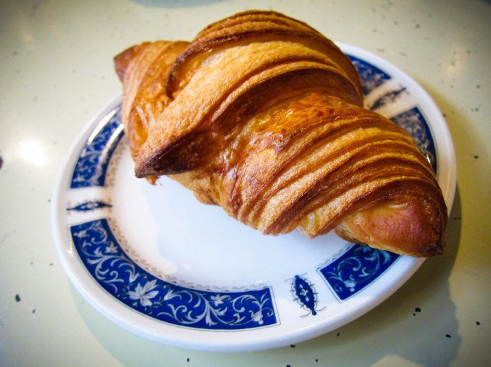 Tiong Bahru Bakery Croissant 