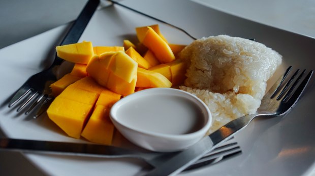 No 6 Restaurant Patong Phuket Mango Sticky Rice