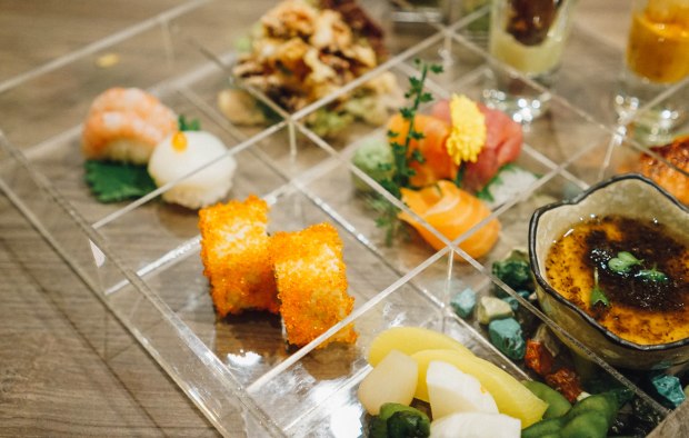 hana-japanese-restaurant-sushi-box