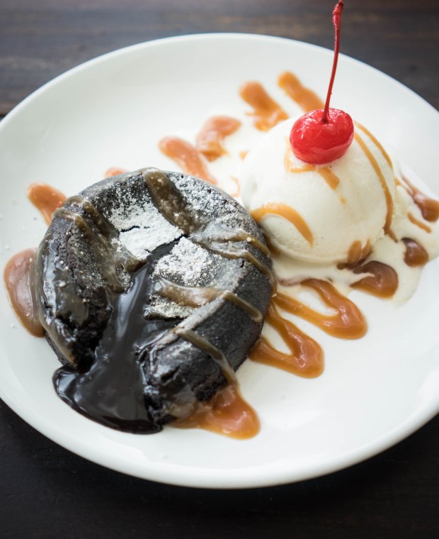 morganfields-chocolate-lava-cake-2