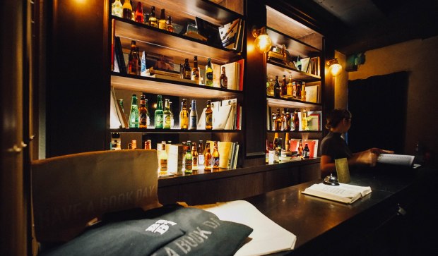 book-and-bed-check-in