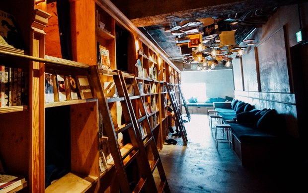 book-and-bed-level-7