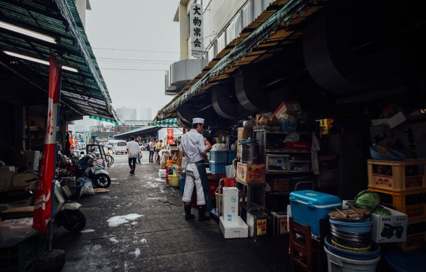 tsukiji-fish-market