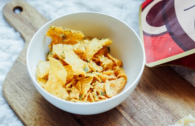 snacky and crisps laksa potato crisps