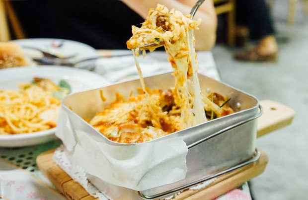 old-chang-kee-flagship-beef-stew-rice-with-cheese