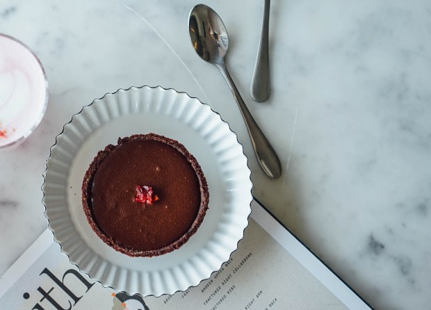 hei-kim-cafe-chilli-chocolate-tart