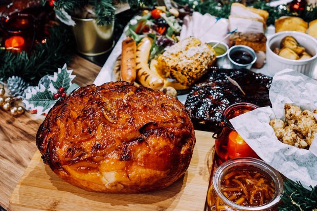 morganfields-orange-marmalade-glazed-whole-gammon-ham