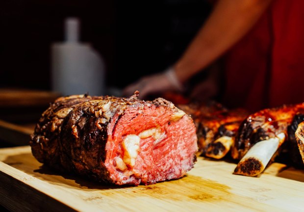 morganfields-roast-beef-ribeye-2