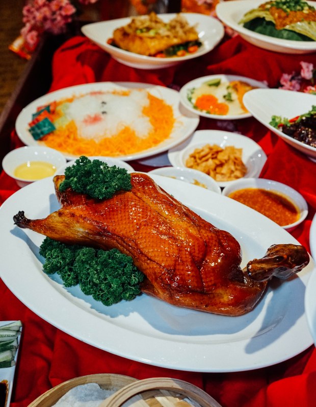 amara-hotel-cny-2019-beijing-duck