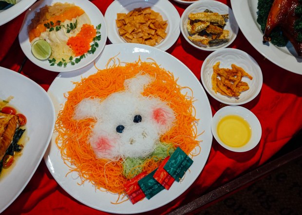 amara-hotel-eight-treasure-prosperity-yu-sheng