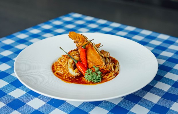 estation-cafe-chilli-crab-crayfish-spaghetti