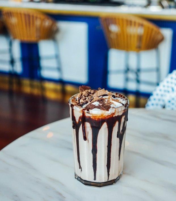 lots-gourmet-triple-chocolate-shake