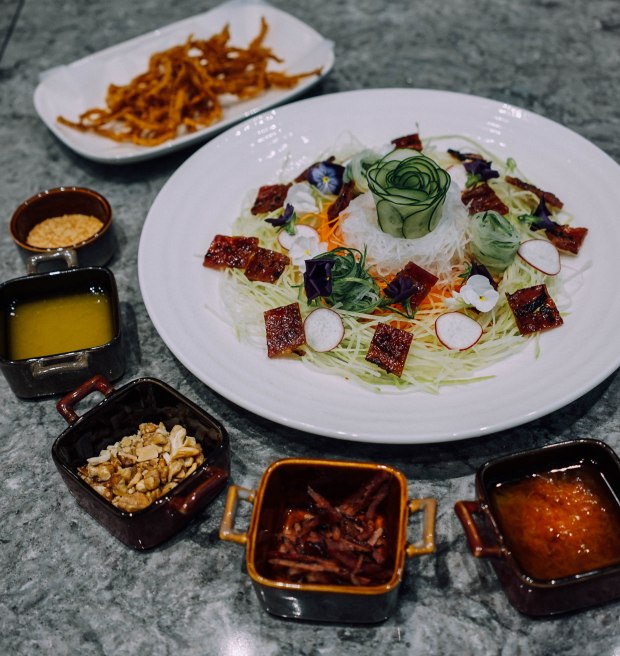 bee-cheng-hiang-bakkwa-lo-hei