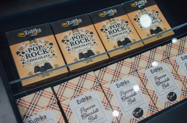 myeureka-snackbar-popcorn-pop-rock-chocolate