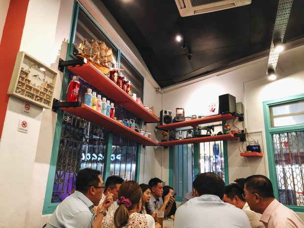 enjoy-eating-house-and-bar