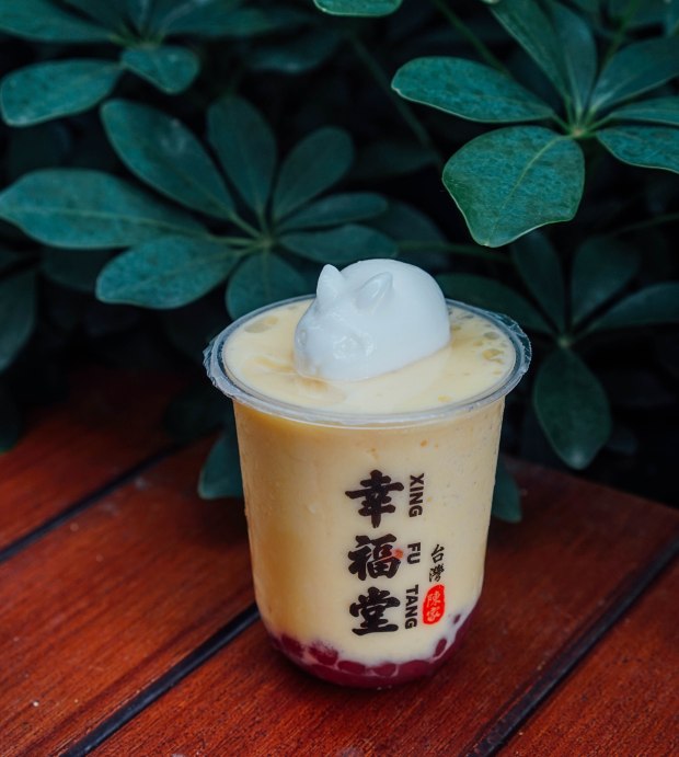 xing-fu-tang Mango Smoothie & Rabbit Panna Cotta