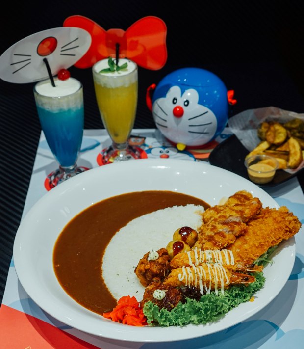 monster-curry-doraemon-special-combo-curry