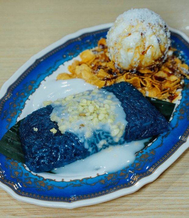 soi-thai-soi-nice-sticky-rice-with-coconut-ice-cream