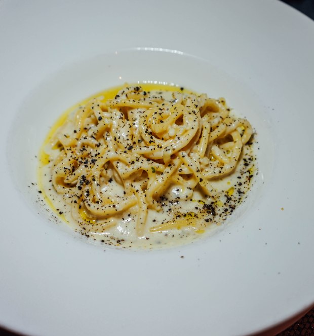 roots-mediterranean-caccio-e-pepe