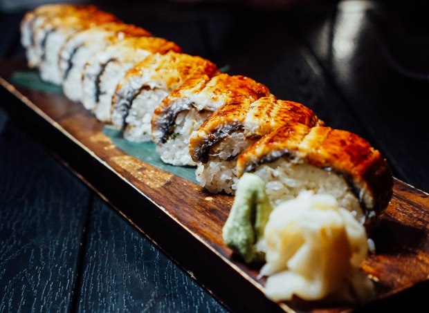 ten-sushi-unagi-eel-roll