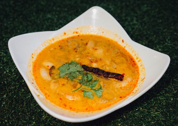 real-thai-creamy-tomyum-shrimp-soup