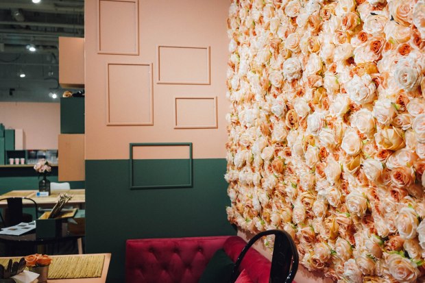 brown-butter-cafe-flower-wall