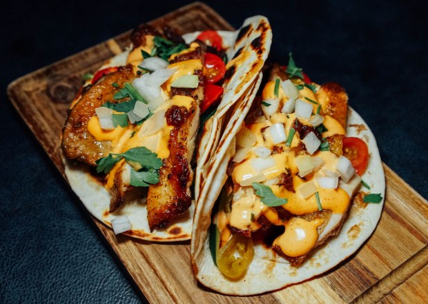 table-manners-chicken-taco