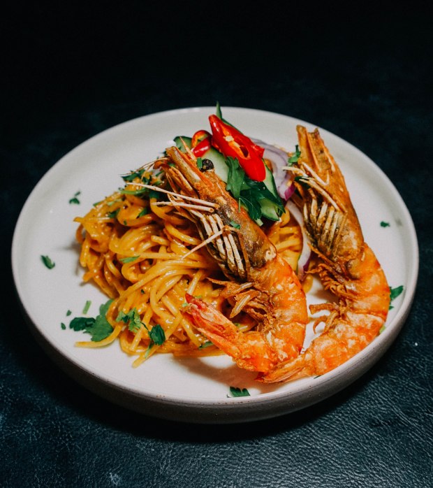 table-manners-laksa-pasta