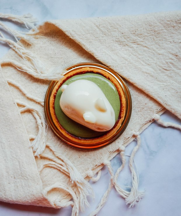 boufe-boutique-cafe-jiggly-bunny-tart-2