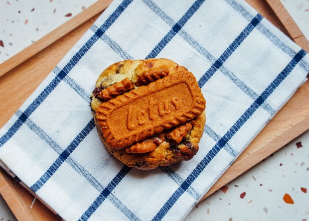 nasty-cookies-biscoff-cookie