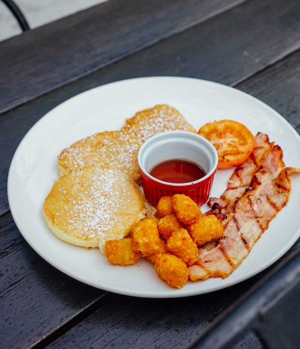 mischief-buttermilk-pancakes-and-bacon