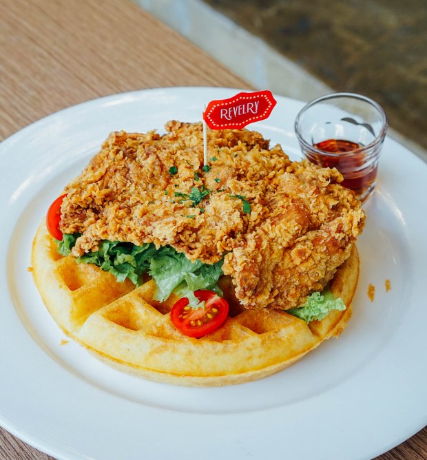 revelry-chicken-waffles