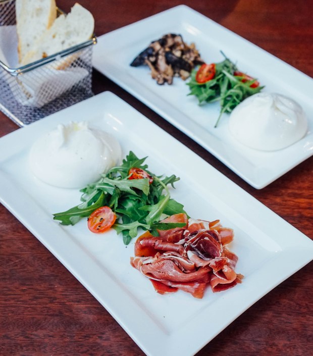 fountain-microbrewery-and-restaurant-Bruschetta-a-la-Jamon-Serrano-and-Funghi