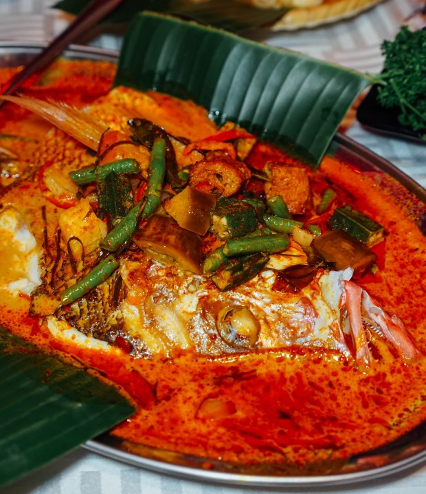 george-town-tze-char-thai-curry-fish-head