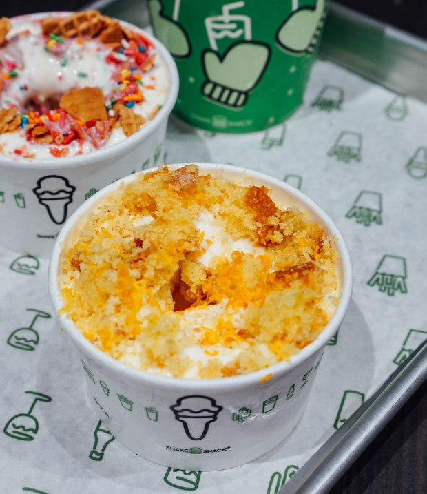 shake-shack-sugee-boogie-concrete