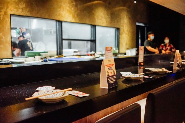 gaku-sushi-bar-counter-seating