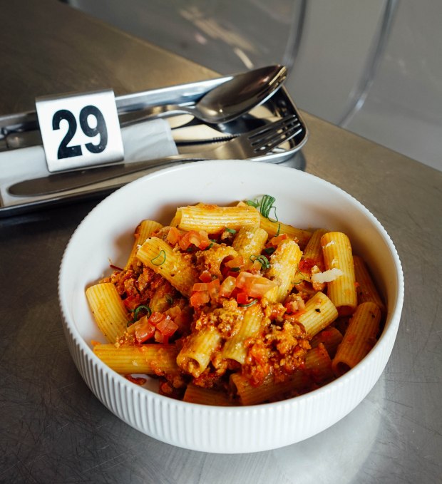 brotherbird-coffeehouse-rigatoni-bolognese