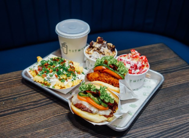 shake-shack-great-world-city-3