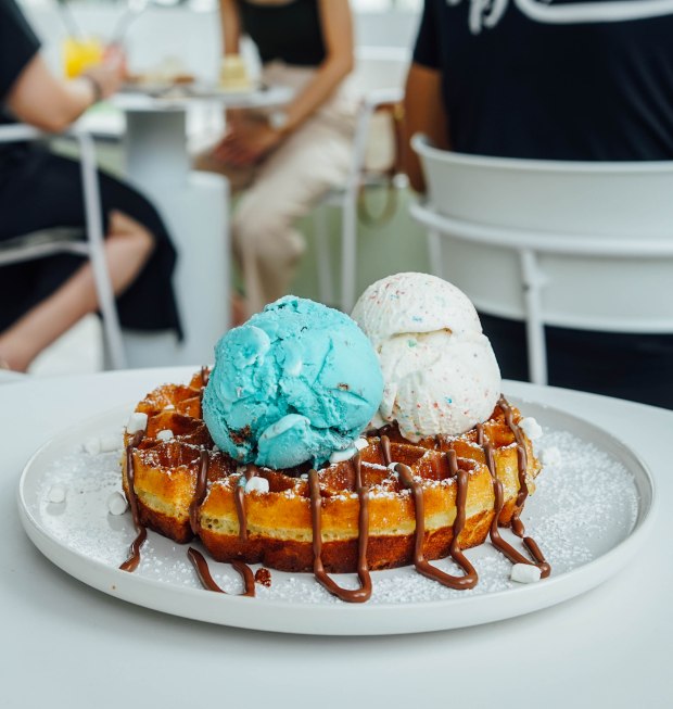 around-cafe-waffles-and-ice-cream-2