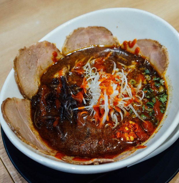 hototogisu-ramen-super-black-spicy-ramen