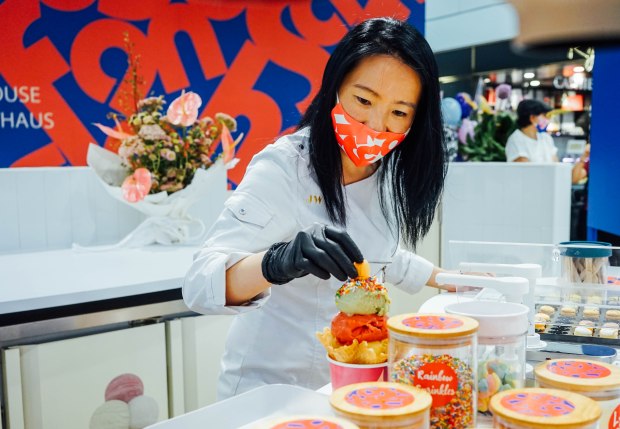 softhaus-great-world-city-janice-wong