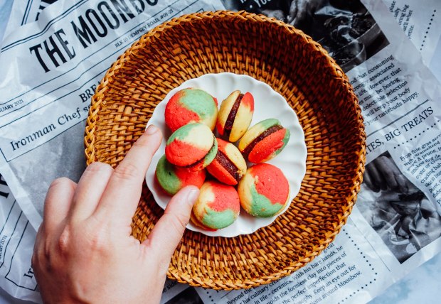 moonbow-pineapple-cranberry-butter-tarts-3