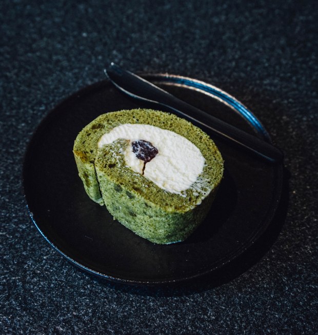 asaru-studio-matcha-roll-cake-2