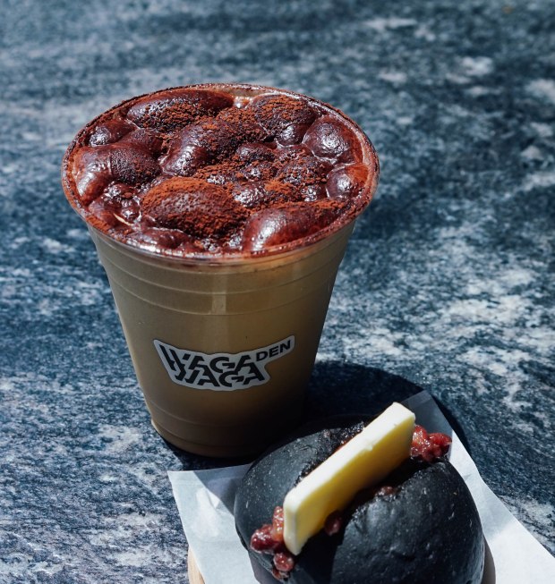 waga-waga-den-cloud-iced-cappucino