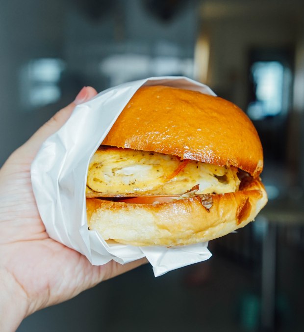 crab-and-burger-crab-omelette-breakfast-burger