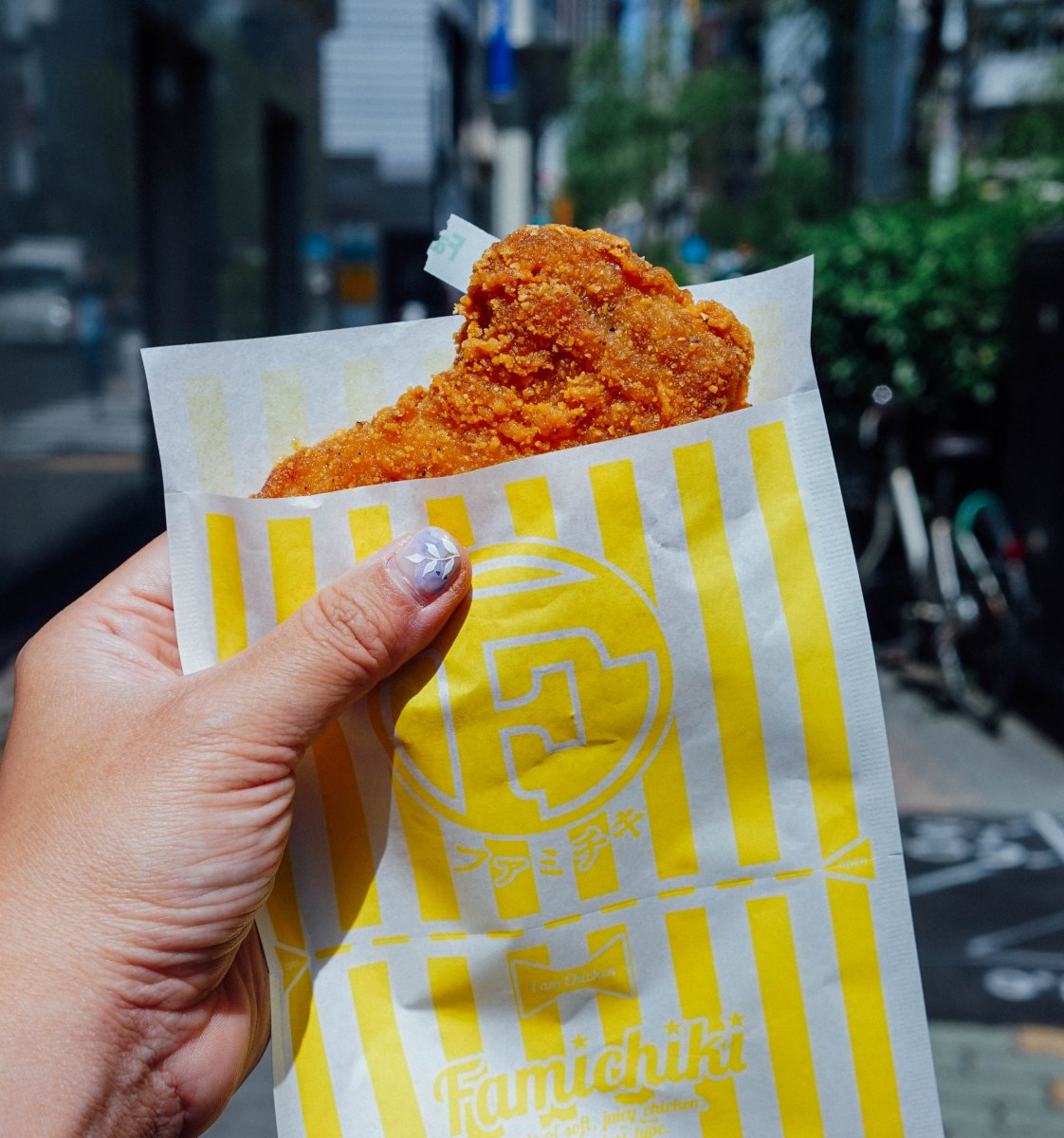 family-mart-famichiki