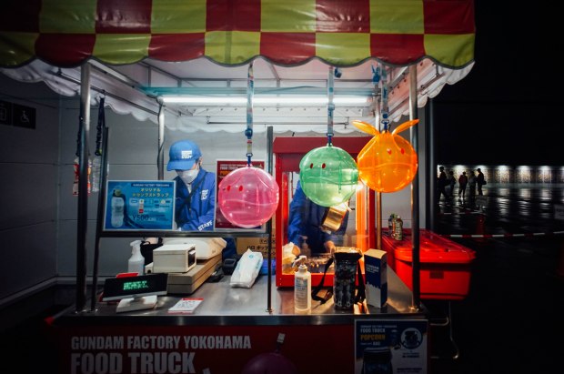 gundam-factory-yokohama-food-truck
