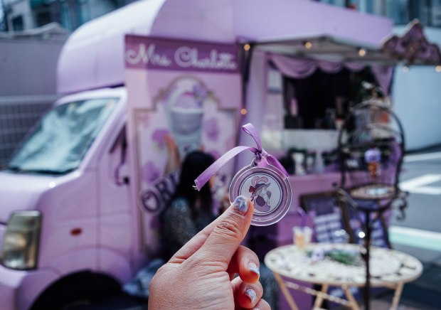 mrs-charlotte-food-truck-queue-number