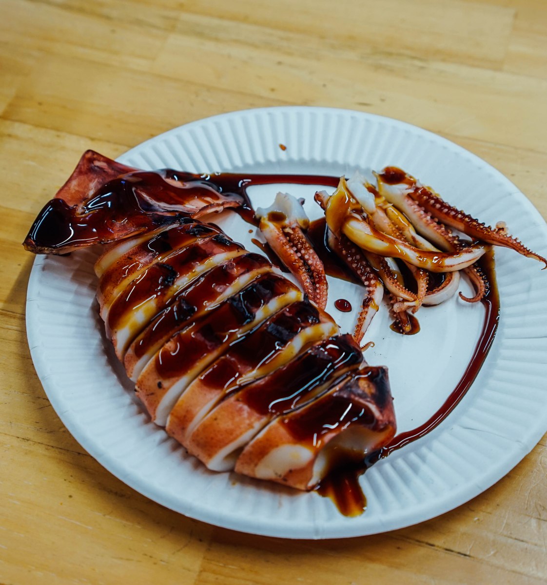tsukiji-outer-market-grilled-seafood-2
