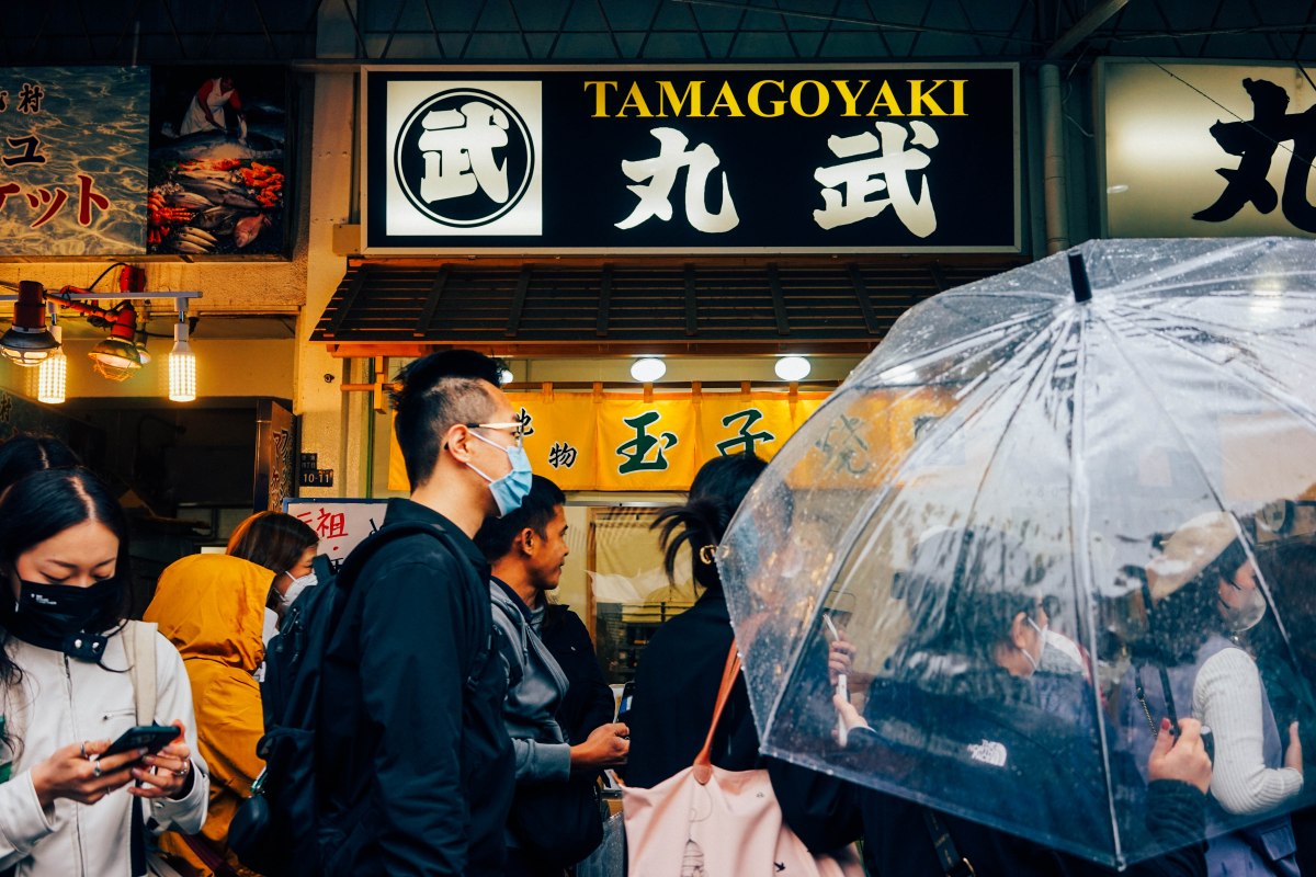 tsukiji-outer-market-marutake-tamagoyaki